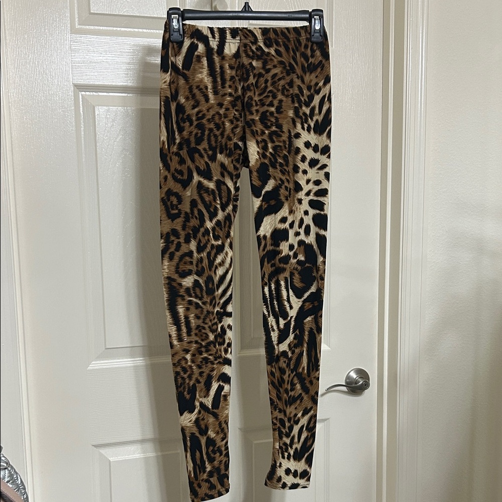 Leopard Print Stretch Leggings - Brown Tan Black Realistic Markings Super Soft S